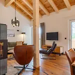 The Cosy Bear